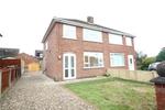 3 bedroom semi-detached house to rent