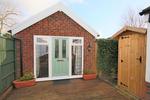 1 bedroom detached bungalow to rent