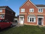 3 bedroom semi-detached house to rent