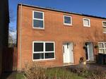 3 bedroom semi-detached house to rent