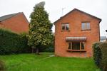 4 bedroom detached house to rent