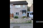 3 bedroom semi-detached house to rent