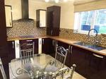 3 bedroom semi-detached house to rent