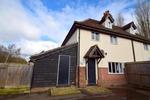 3 bedroom semi-detached house to rent