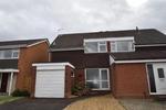 4 bedroom semi-detached house to rent