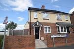 2 bedroom semi-detached house to rent