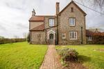 4 bedroom detached house to rent