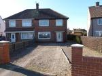 3 bedroom semi-detached house to rent