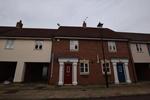 4 bedroom link detached house to rent