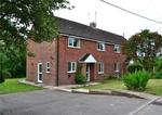 3 bedroom semi-detached house to rent