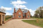 4 bedroom detached house to rent