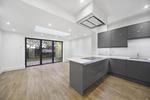4 bedroom terraced house to rent