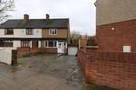 3 bedroom semi-detached house to rent