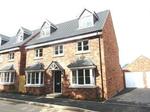 5 bedroom detached house to rent