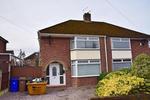 3 bedroom semi-detached house to rent