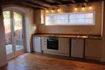 1 bedroom barn conversion to rent