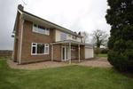 4 bedroom detached house to rent