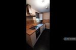 3 bedroom end of terrace house to rent