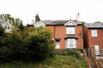 4 bedroom semi-detached house to rent