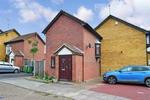 1 bedroom link detached house for sale