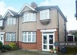 3 bedroom semi-detached house to rent