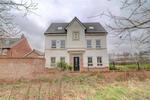 4 bedroom detached house to rent