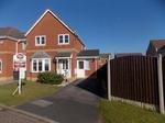 3 bedroom semi-detached house to rent