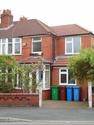 6 bedroom semi-detached house to rent