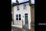 4 bedroom terraced house to rent