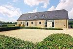 5 bedroom barn conversion to rent