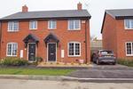 3 bedroom semi-detached house to rent