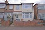 3 bedroom end of terrace house to rent