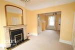 4 bedroom detached house to rent