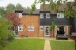 4 bedroom detached house to rent