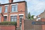 3 bedroom end of terrace house to rent