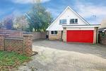 4 bedroom detached house to rent