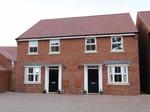 3 bedroom semi-detached house to rent