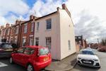 2 bedroom end of terrace house to rent