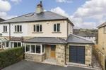 4 bedroom semi-detached house to rent