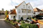 4 bedroom end of terrace house to rent