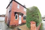 3 bedroom semi-detached house to rent