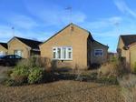 2 bedroom detached bungalow to rent