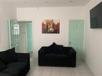 3 bedroom end of terrace house to rent