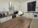 5 bedroom end of terrace house to rent