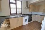 3 bedroom end of terrace house to rent