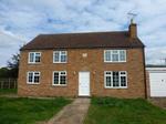 4 bedroom detached house to rent