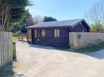 2 bedroom detached bungalow to rent