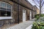 3 bedroom mews house to rent