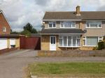 3 bedroom semi-detached house to rent