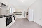 5 bedroom terraced house to rent